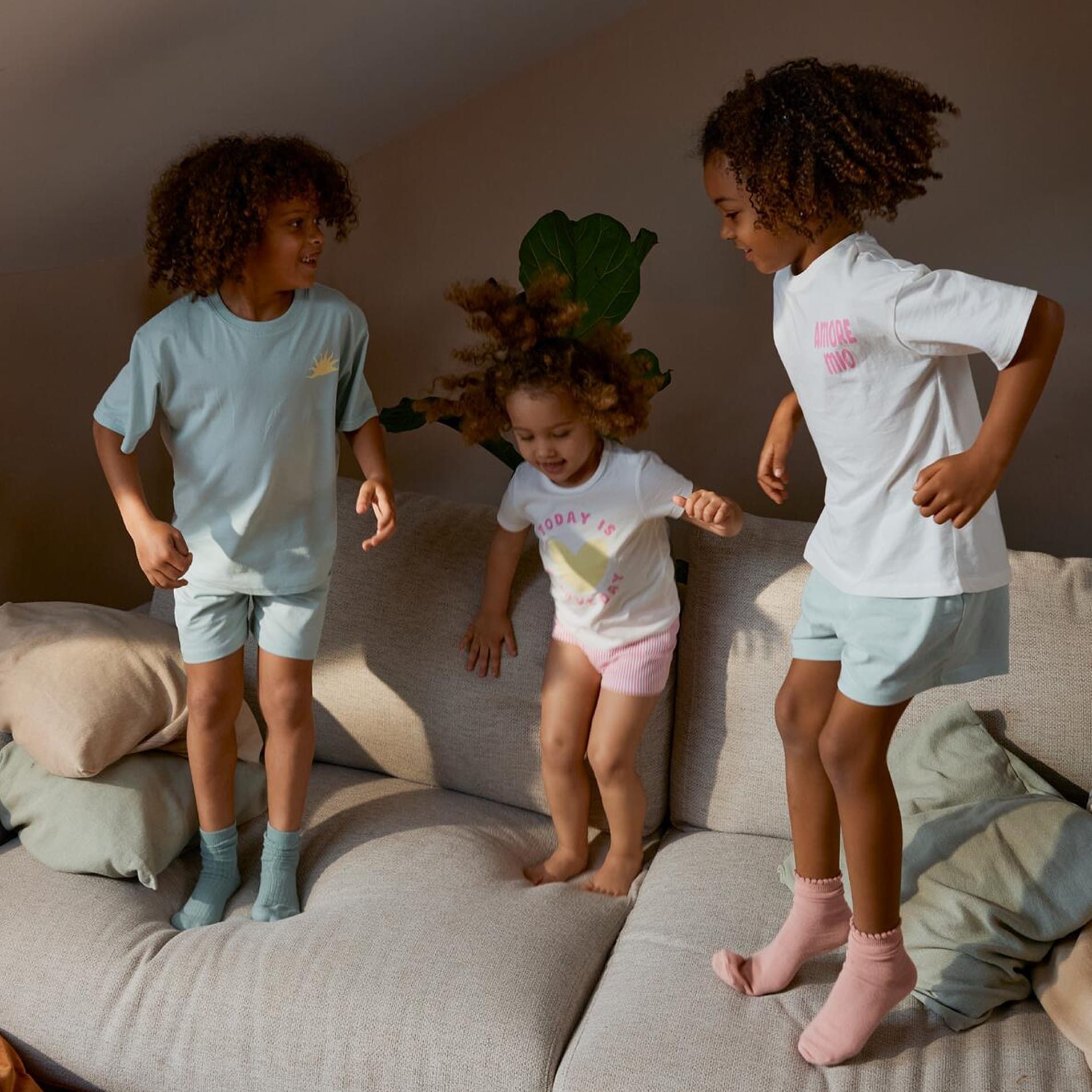 Nuovi pigiami di stagione per tutta la famiglia